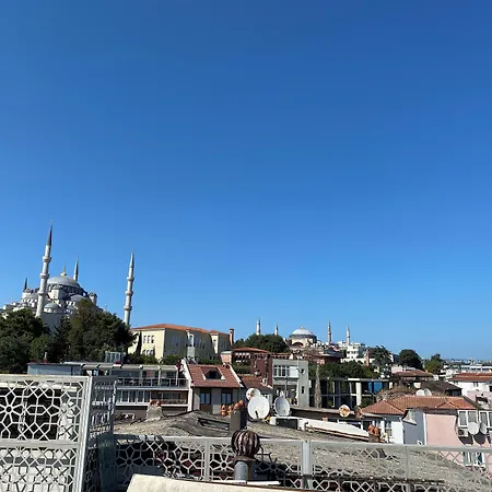 Mangana Hotel 4*