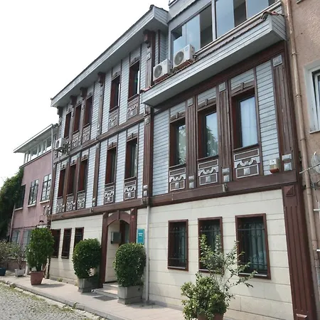 Mangana Otel