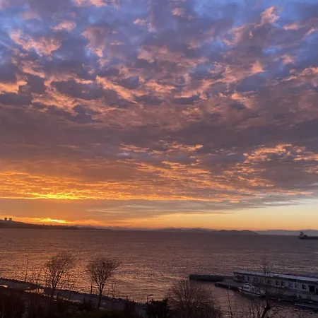 فندق مانغانا كوناك اسطنبول