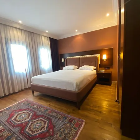 Otel Mangana
