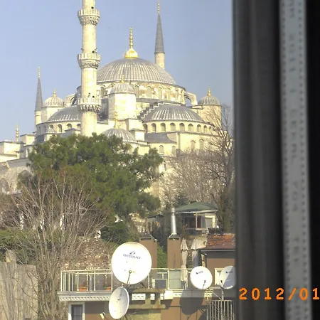 Otel Mangana 4*