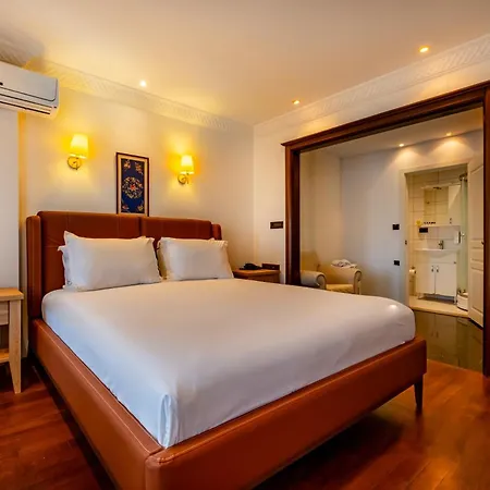 Mangana Otel