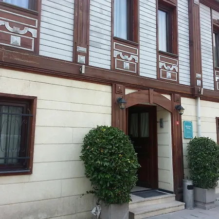 Hotel Mangana