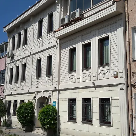 Hotel Mangana 4*