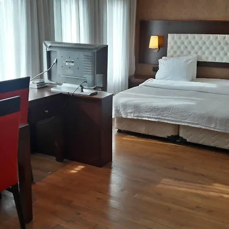 Mangana Otel 4*