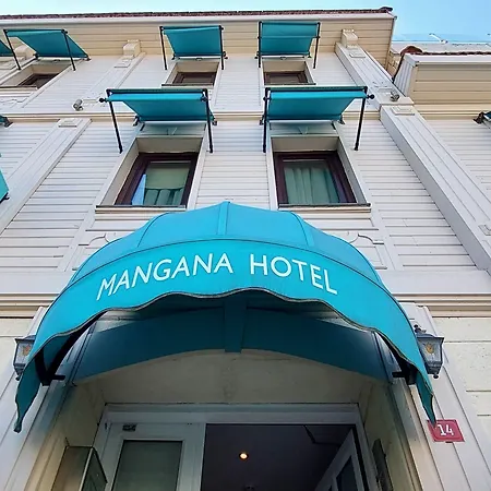 Mangana מלון 4*
