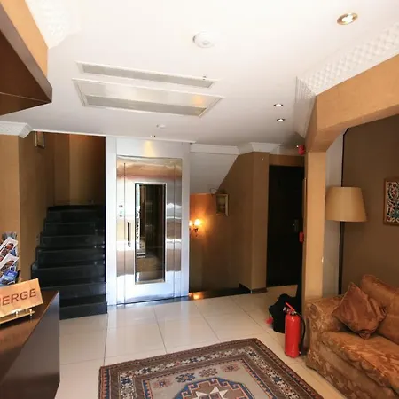 ホテル マンガナ コナック